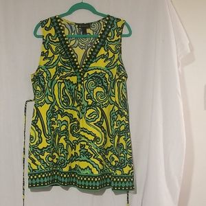 Yellow Black green sleeveless shirt